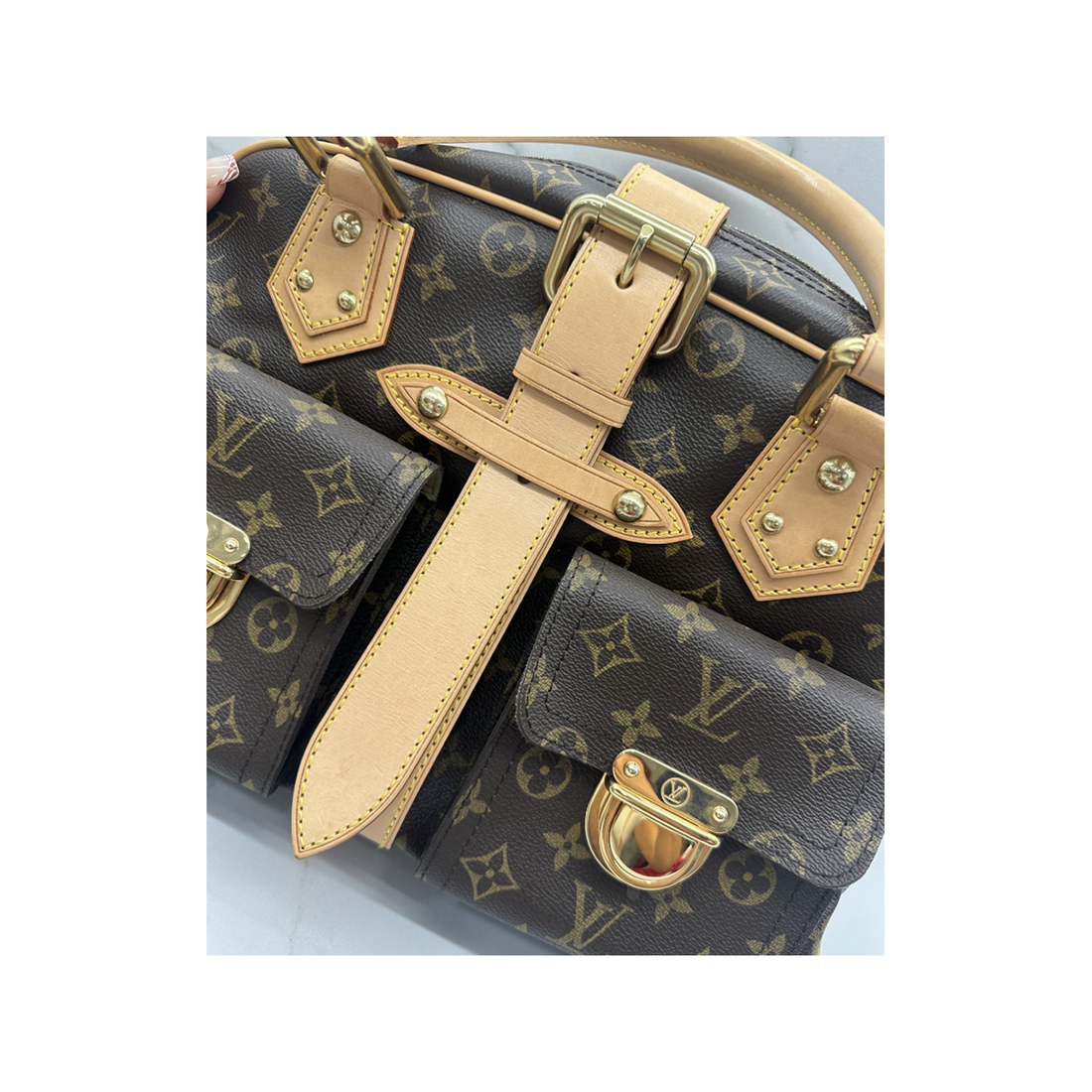 PRE LOVED LOUIS VUITTON 2005 MANHATTAN GM BAG