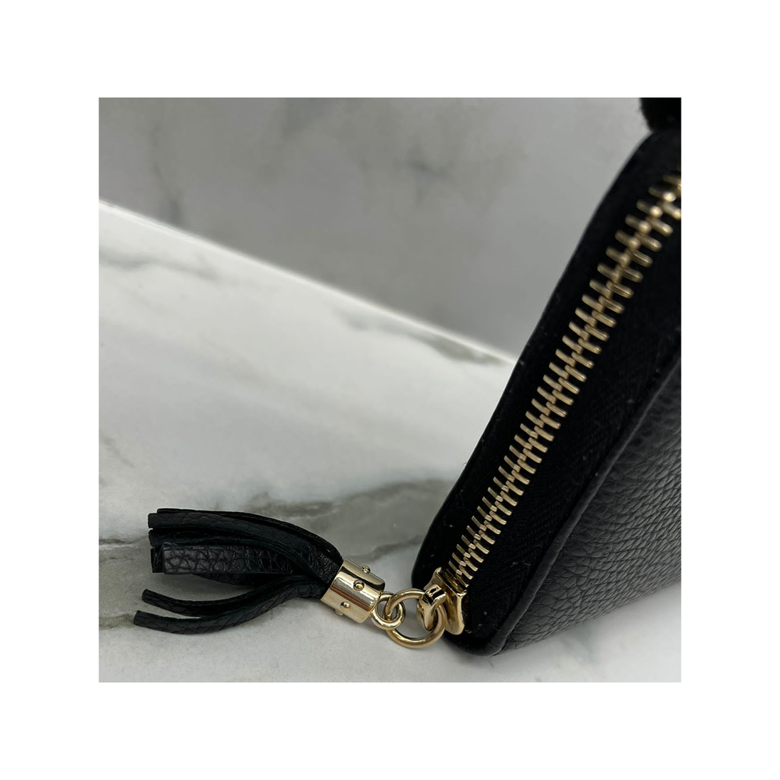 PRE LOVED GUCCI TASSEL PURSE IN BLACK